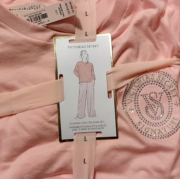 Victoria's Secret Other - Victoria's Secret pajama set